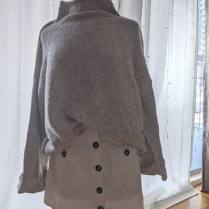 Line mock neck wool sweater
